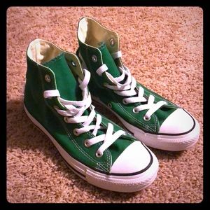 Classic green high top converse